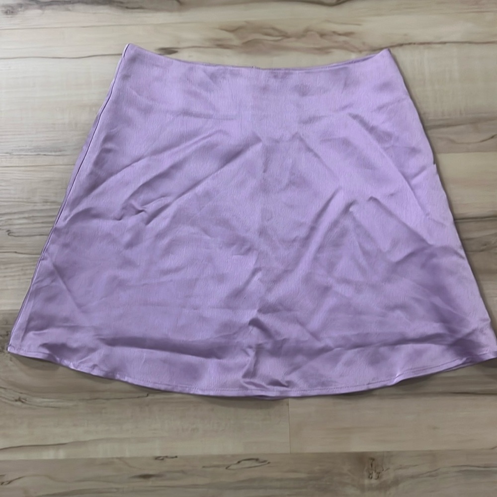Cute purple satin mini skirt S